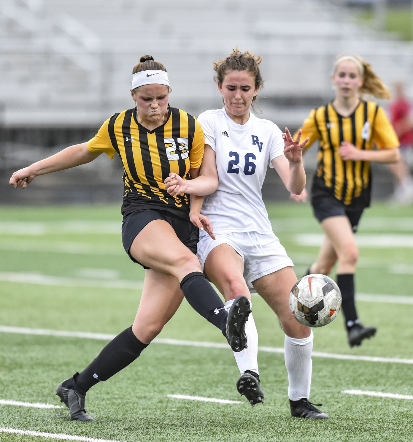 060319-qct-spt-bett-pv-soccer-08.jpg
